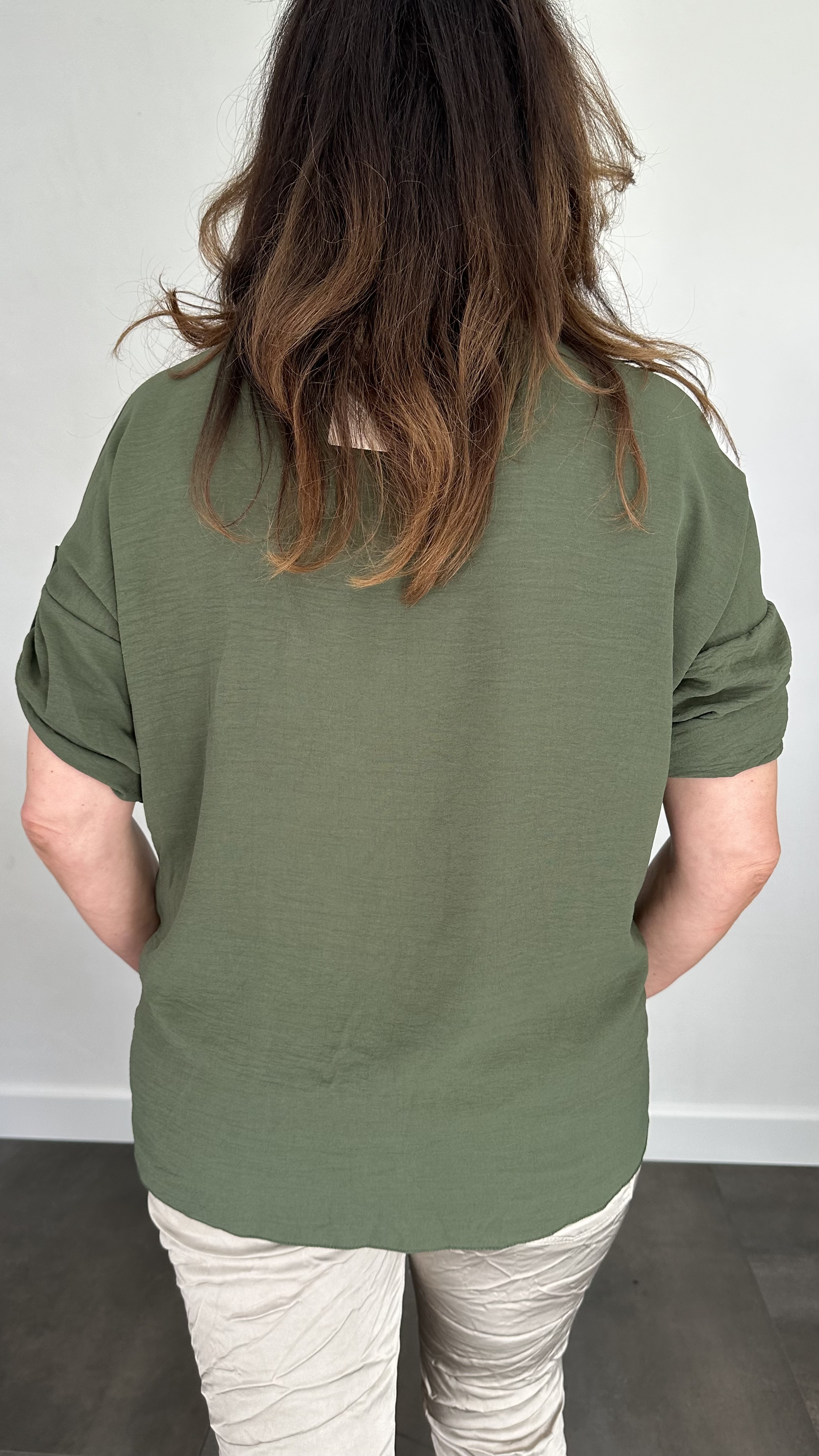 Blouse tessy met knoop army