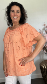 Broderie blouse Olivia Koraal