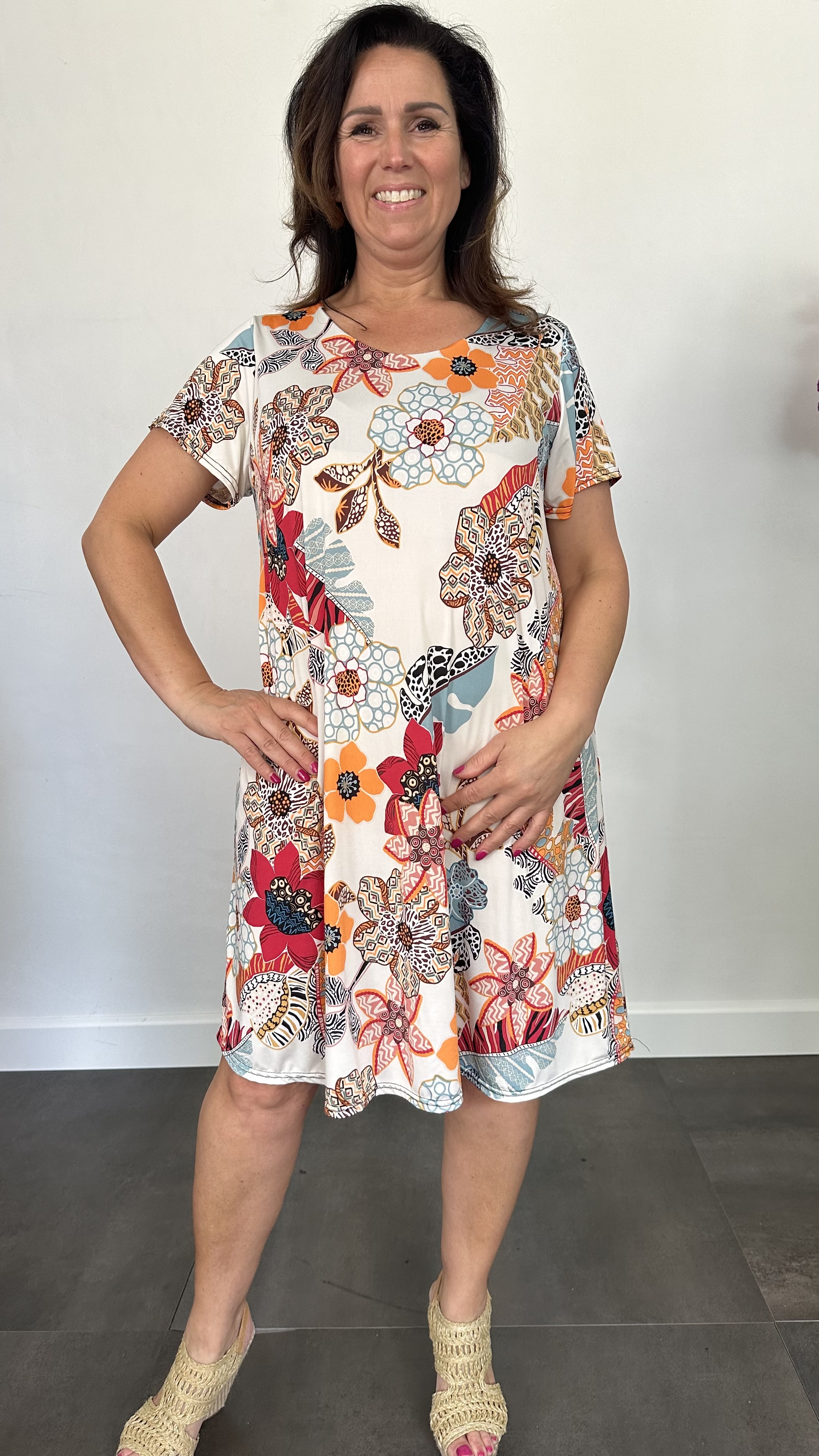 Jurk Dorena bloemen ecru oranje