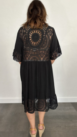 Jurk Anja met kant zwart +SIZE