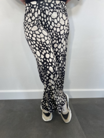 Flared pants croco zwart/ ecru