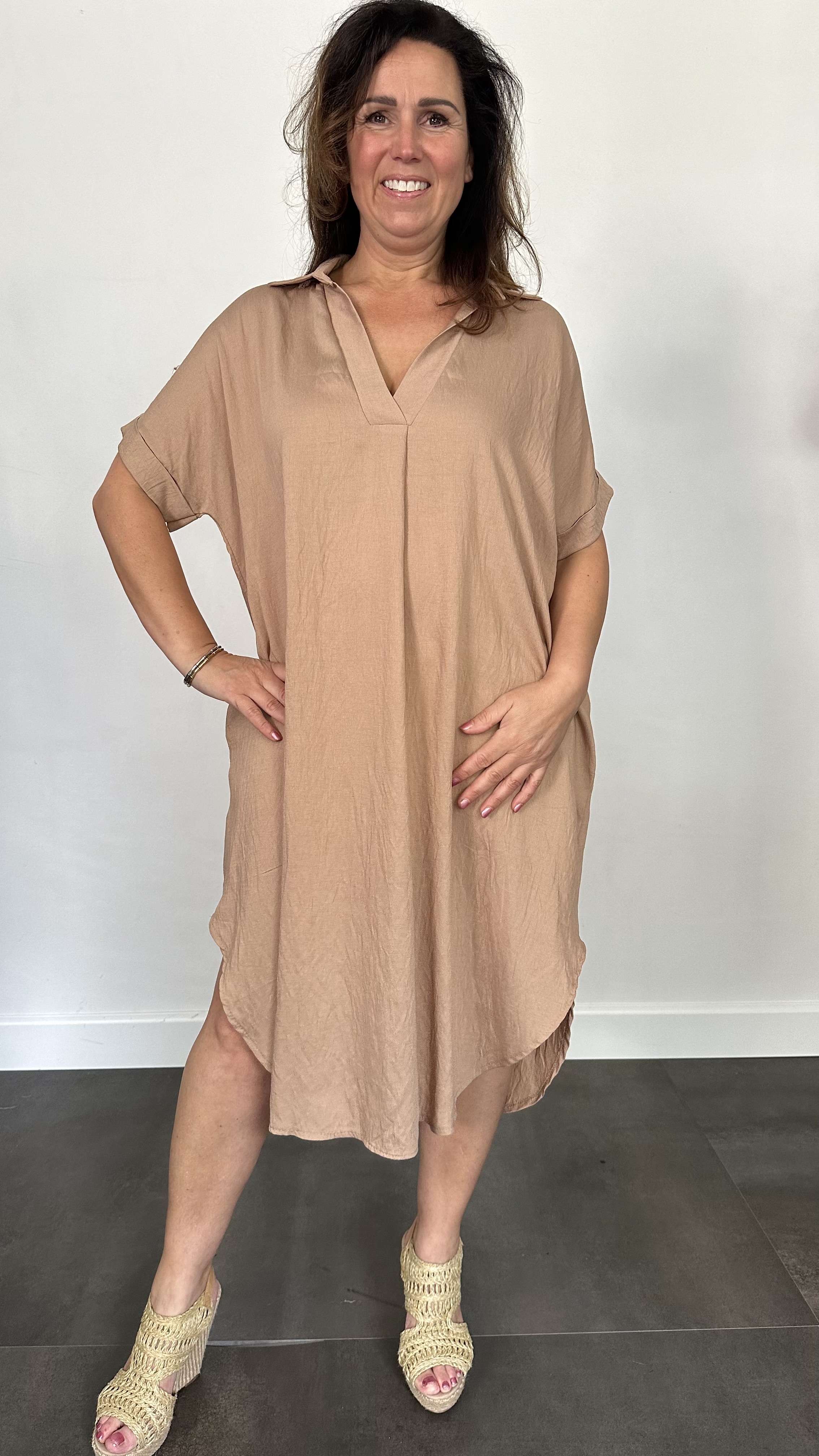 Jurk Leya uni +Size Camel