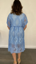 Kanten jurk Lara licht blauw