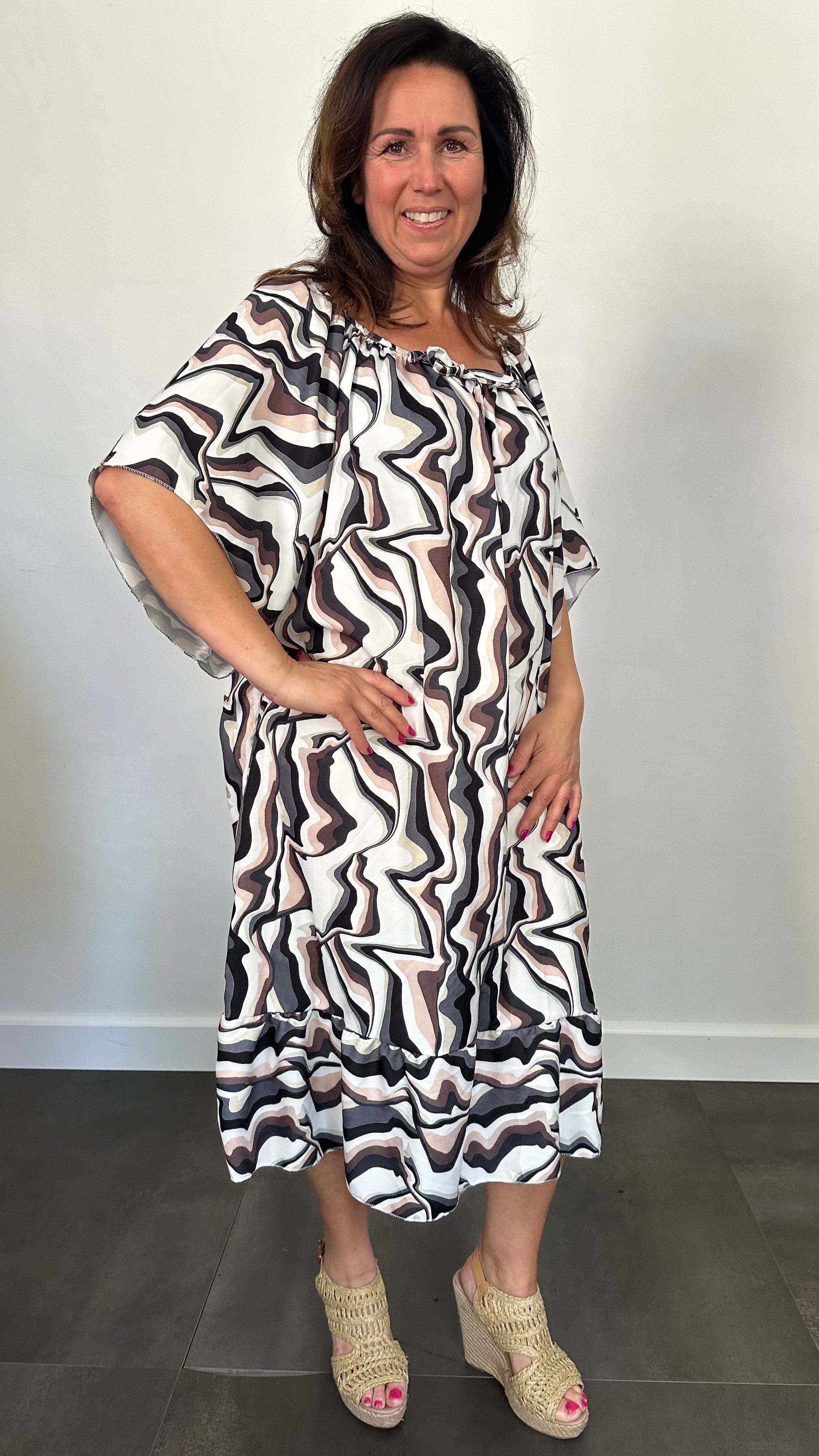 Jurk Rosita waves +SIZE zwart