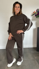 Comfy pak met dubbele bies donker bruin