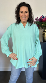 Crepe blouse Leonie met ruche Mint