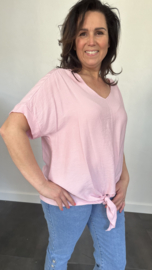 Top met gehaakt detail op de rug roze