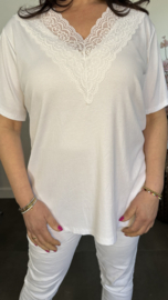 Ribbel shirt met kanten V-hals Wit