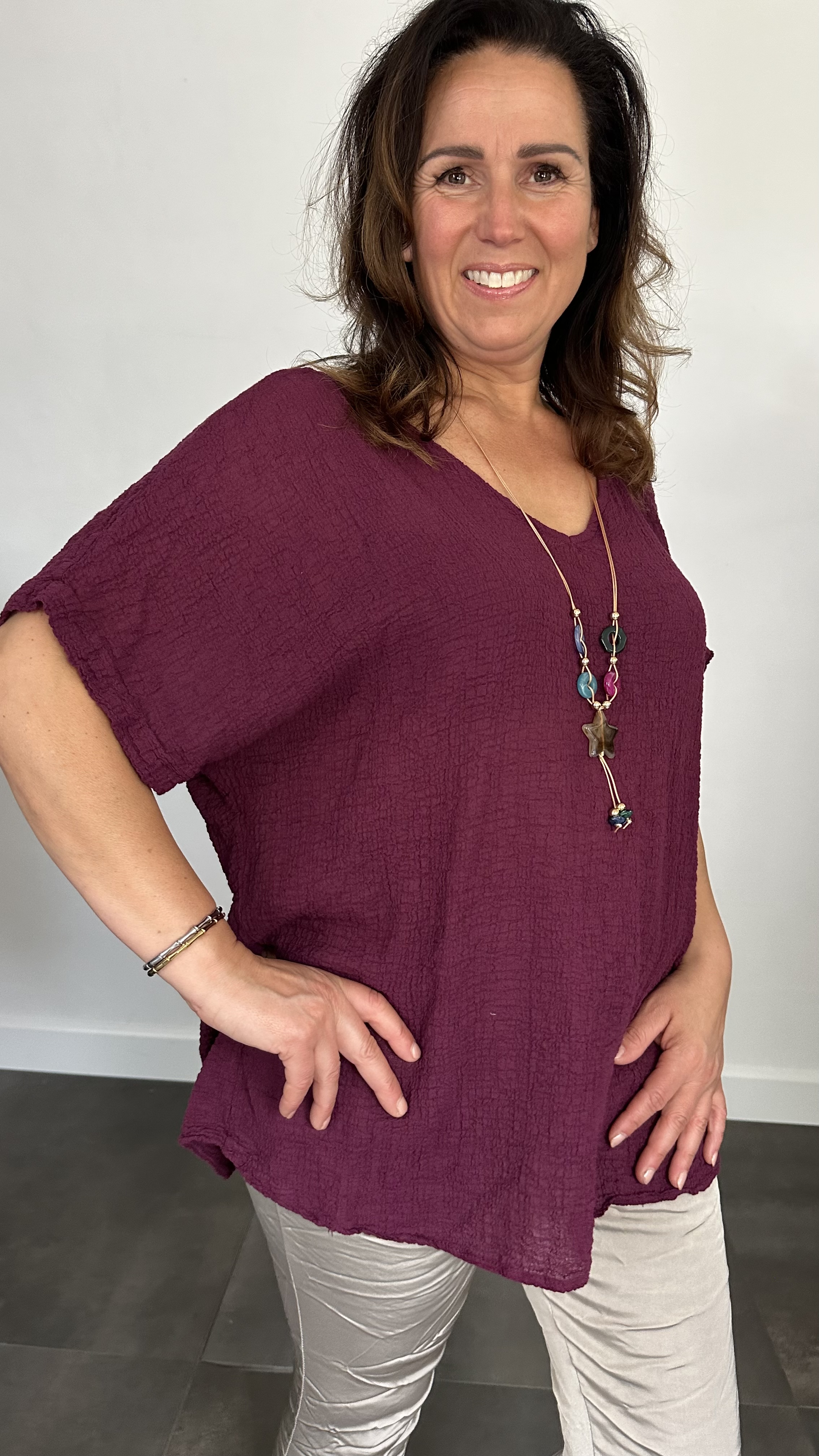 Shirt Lucy met ketting +Size aubergine