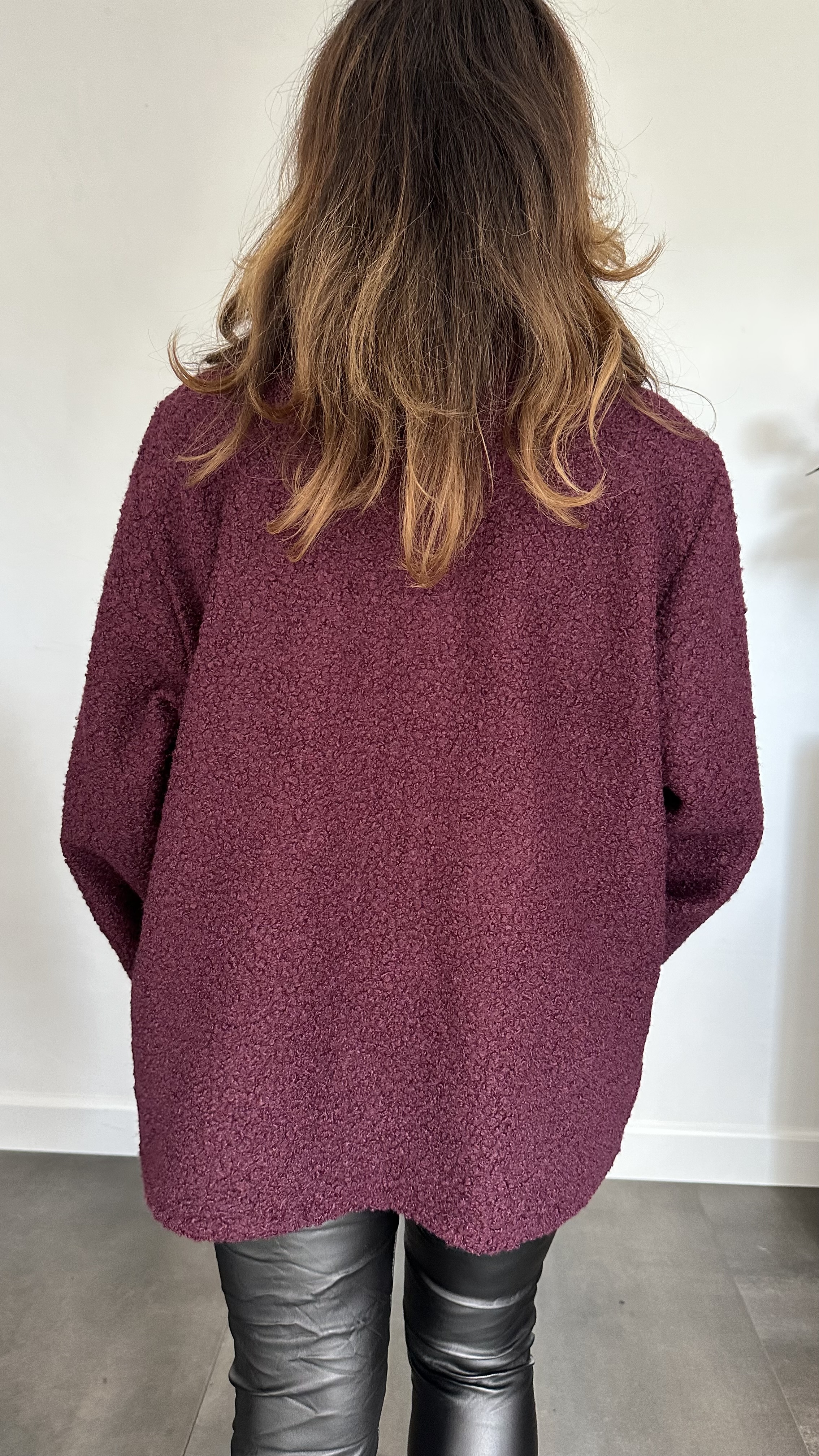 Boucle jasje wijnrood