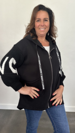 Vest met gebreide mouwen  capuchon "love" zwart