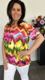 Ballon shirt met elastiek coloured zig zag fuchsia (+size)
