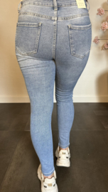 RED Berry SKINNY jeans met parels en bloemen