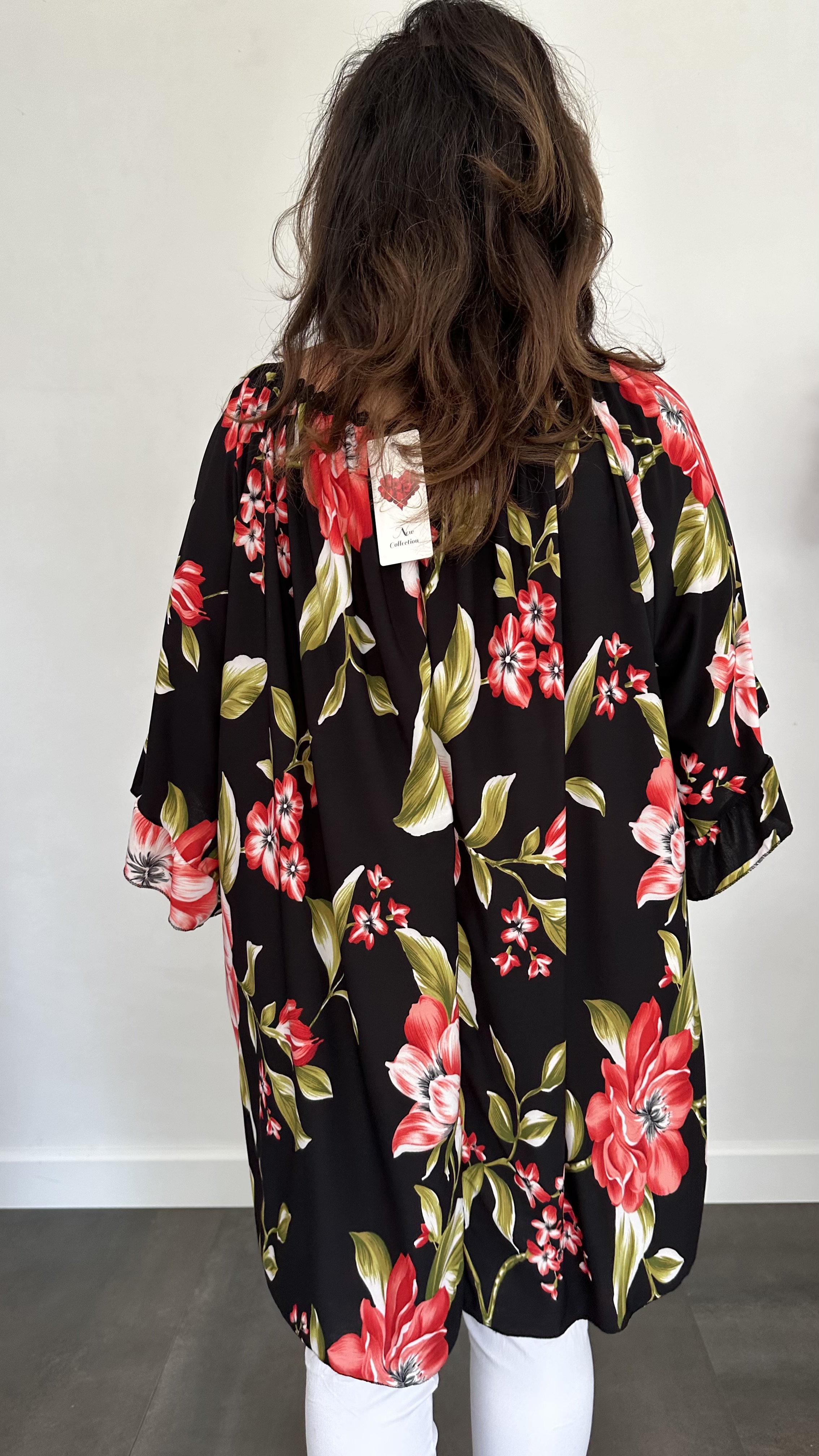 Tuniek Anita +SIZE gebloemd zwart/rood