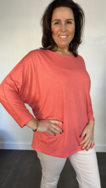 Shirt Debby met vleermuismouw koraal