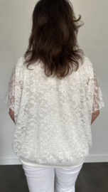Blouse met boord KANT ecru