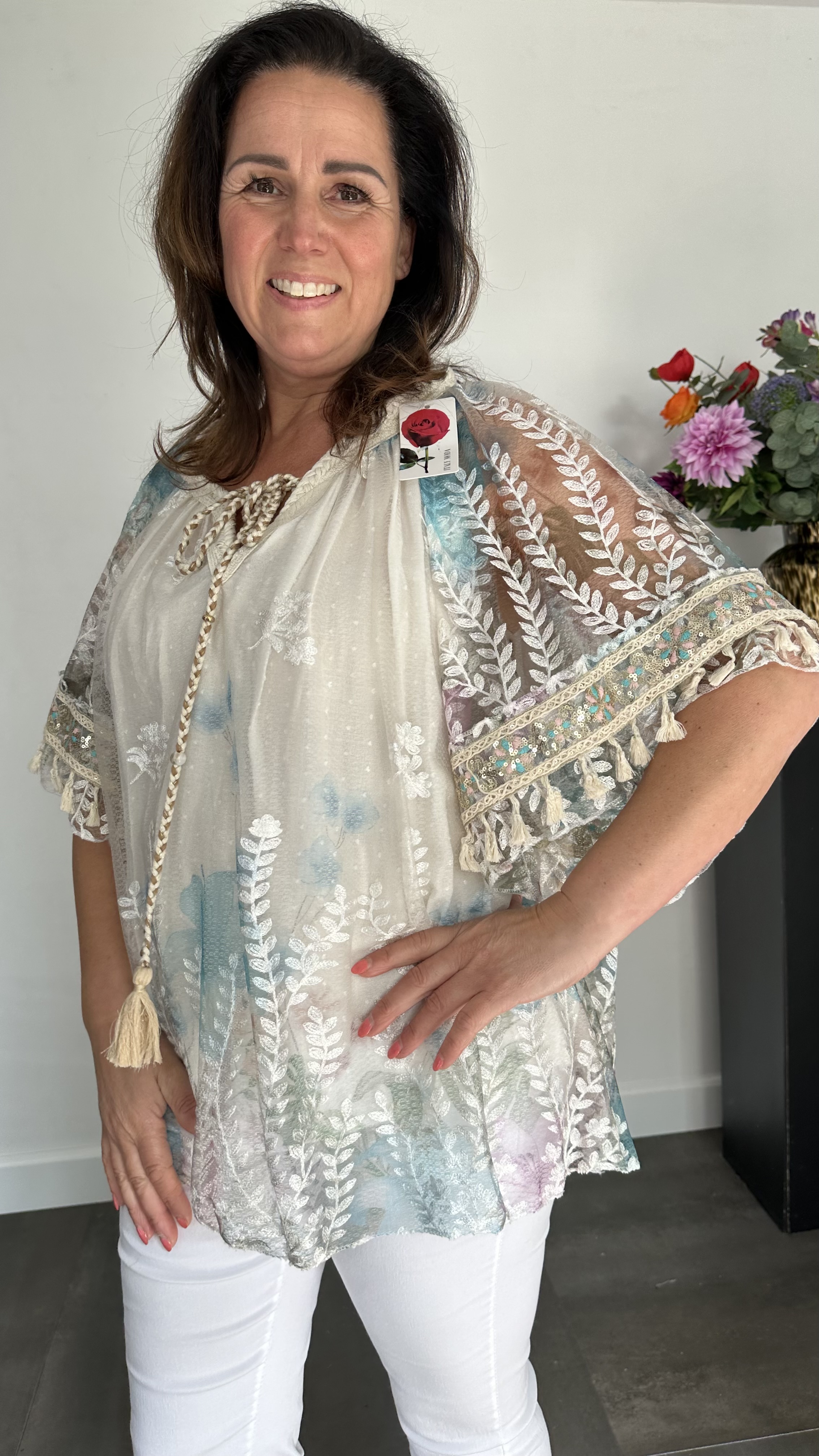 Tule blouse met bloemen print +SIZE turquoise