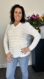 Top met v-hals ruffles Ecru