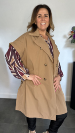 Trenchcoat met knopen camel