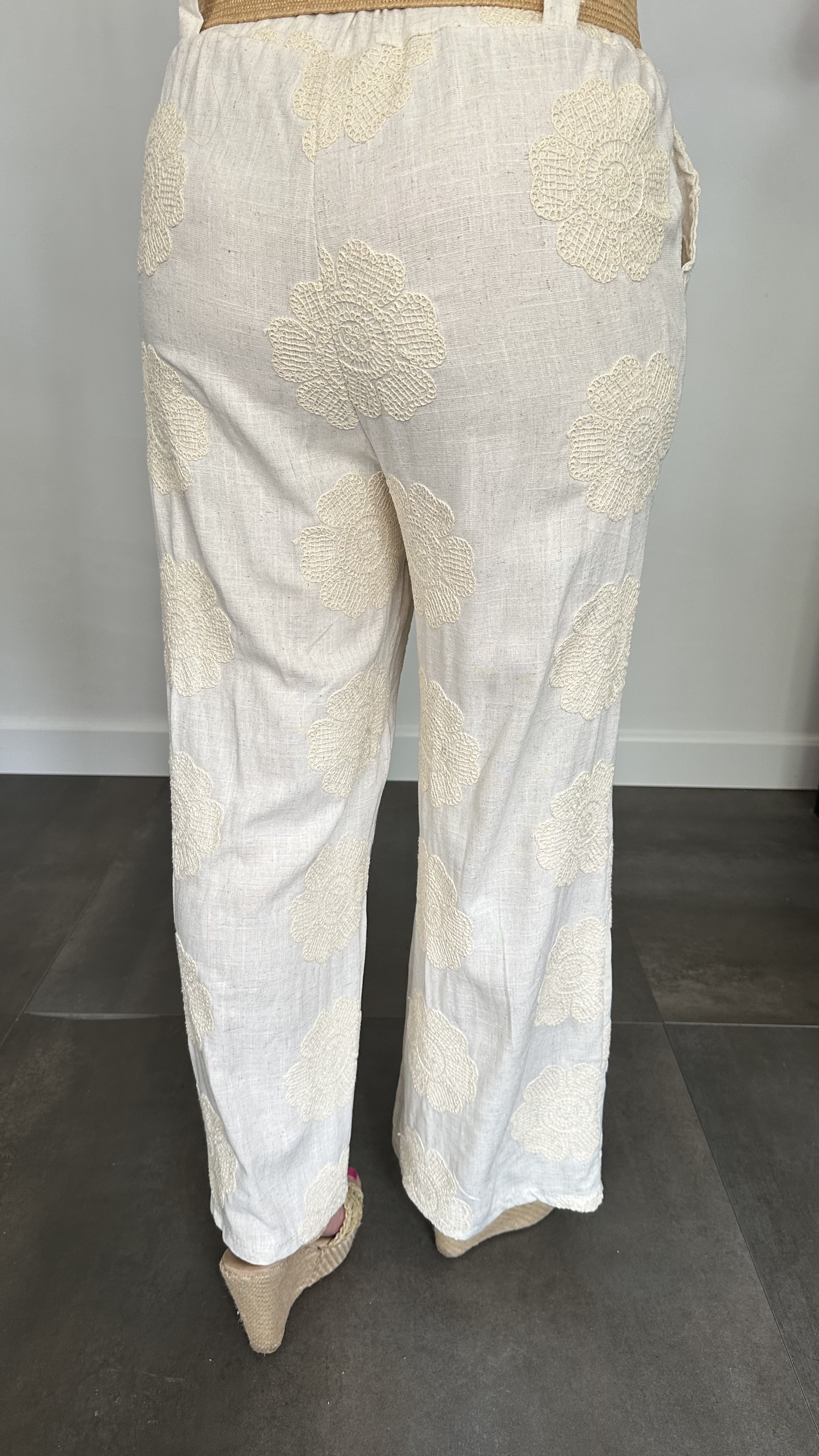 Broek Dolores met ceintuur