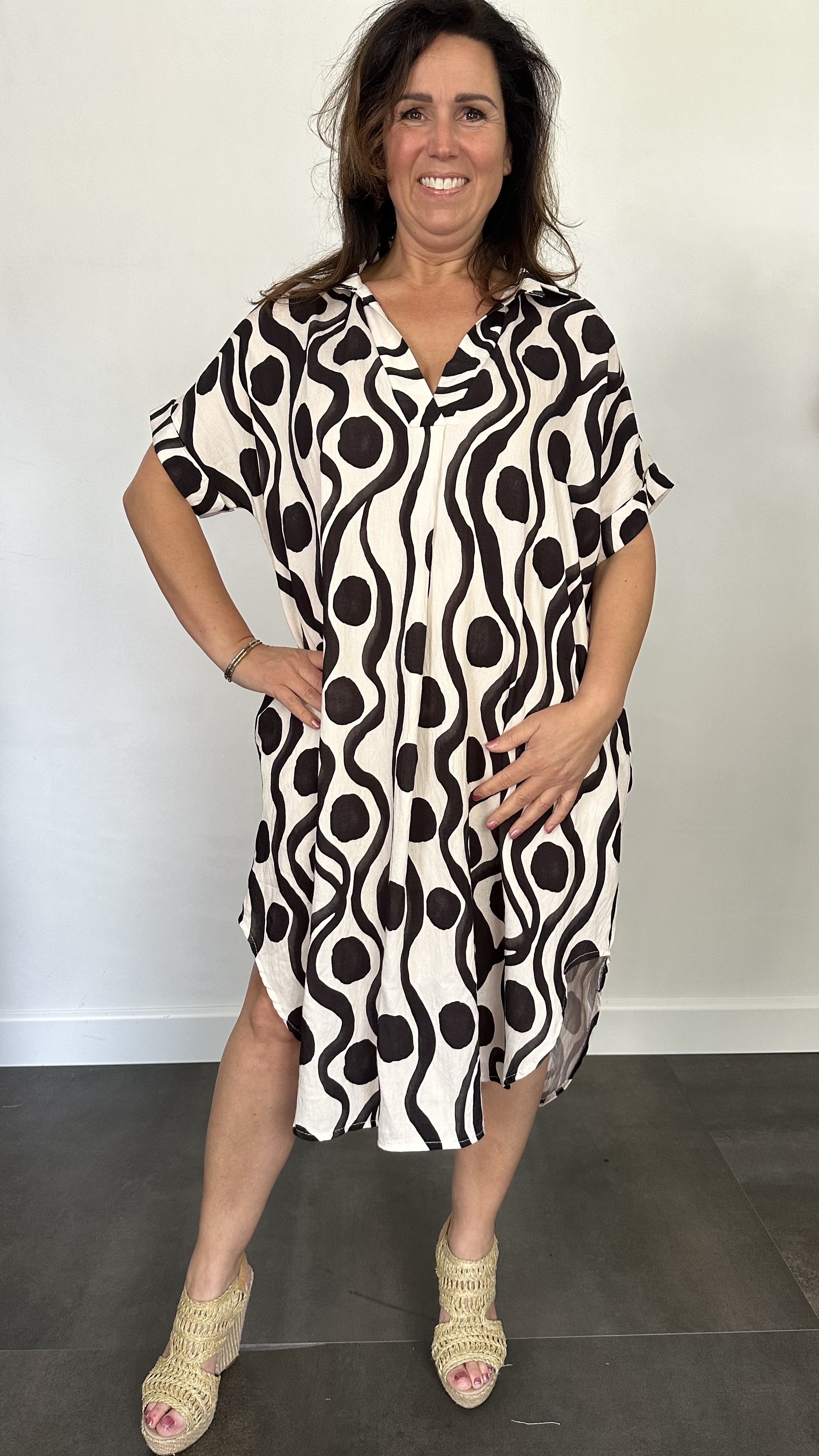 Jurk Leya waves &spots +Size Zwart