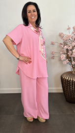 2-Delig pak met v-hals en sjaaltje Pink