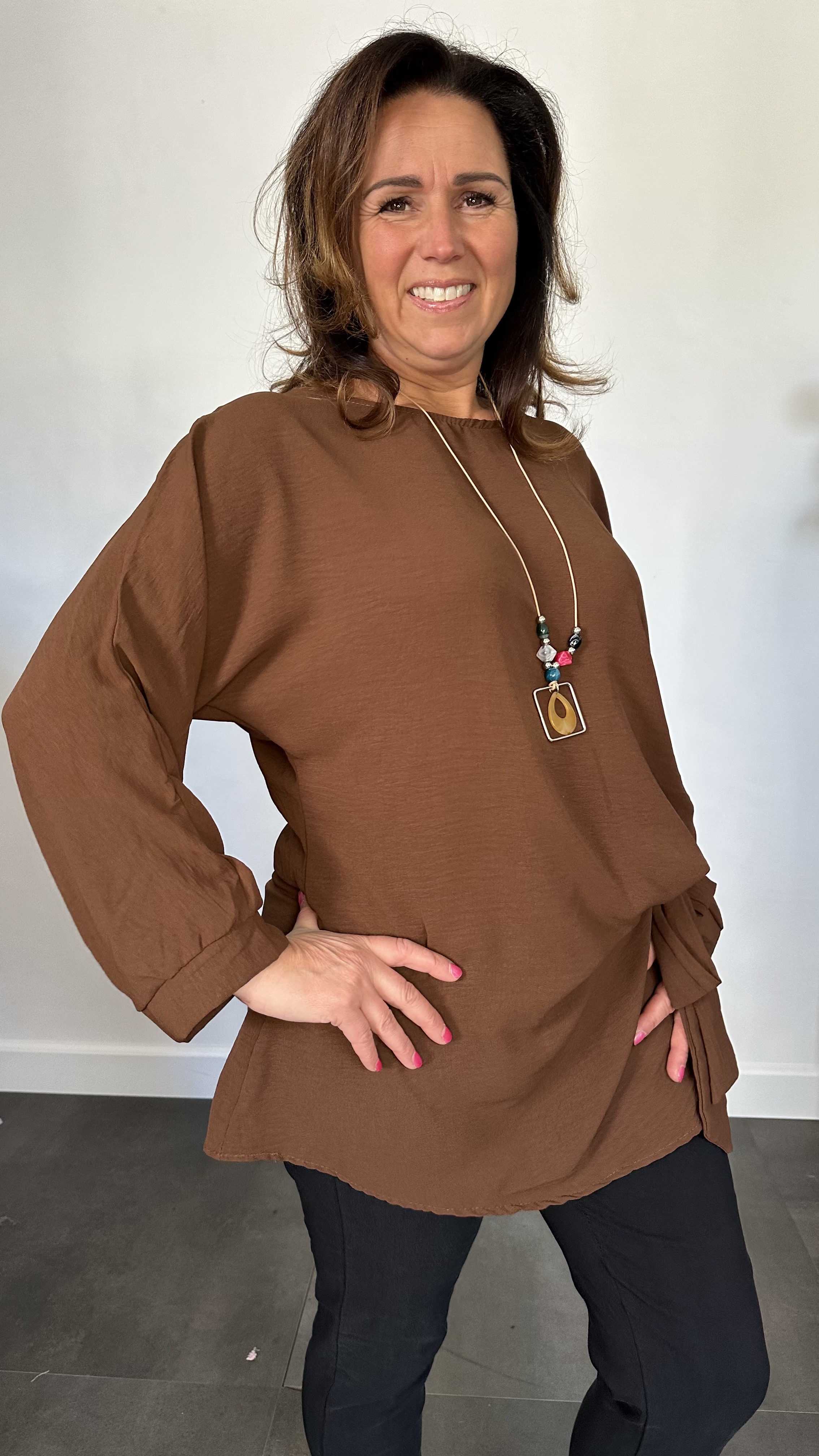 Shirt met strik Reza bruin