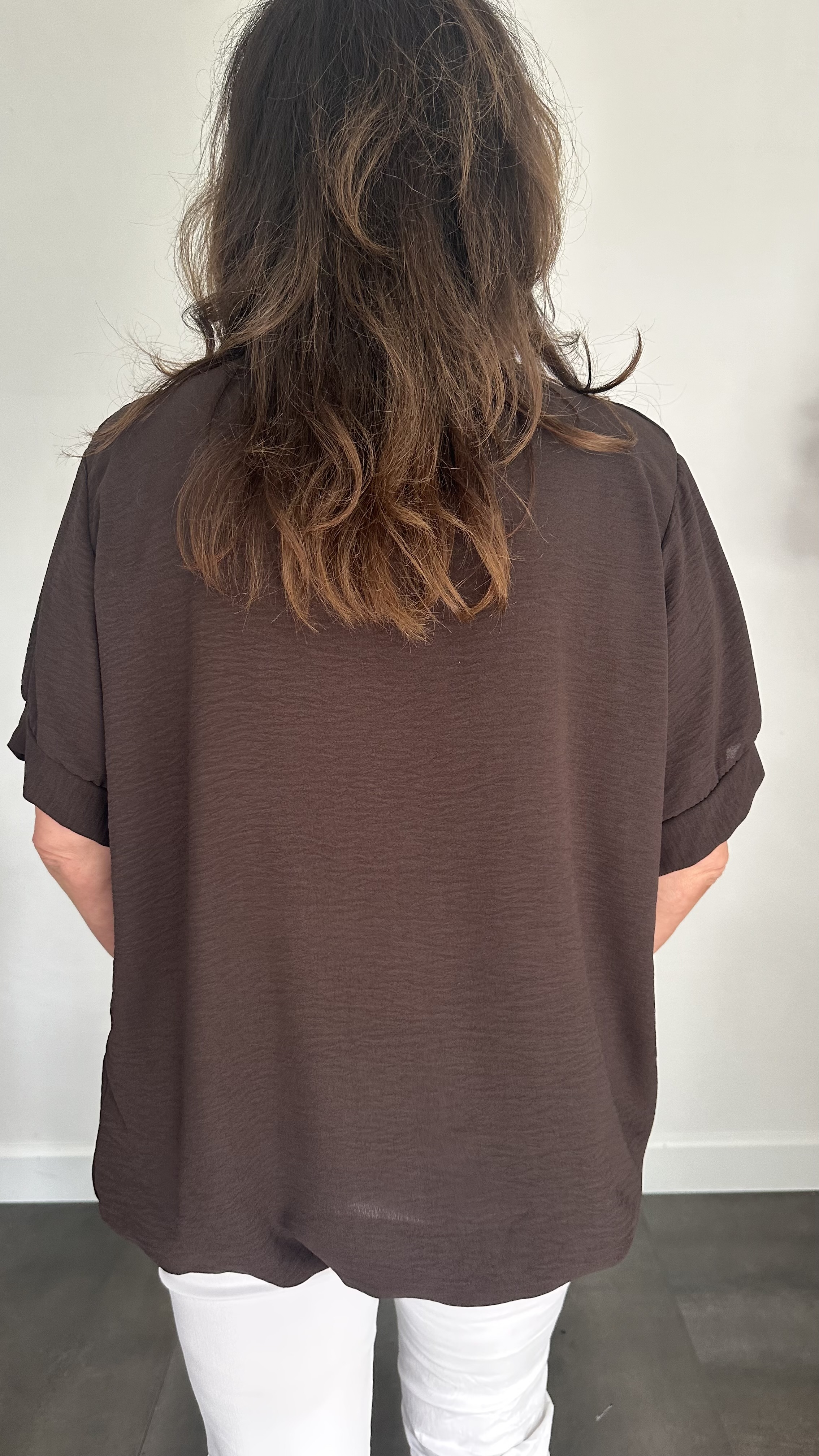 Top Maya korte mouw +SIZE donker bruin