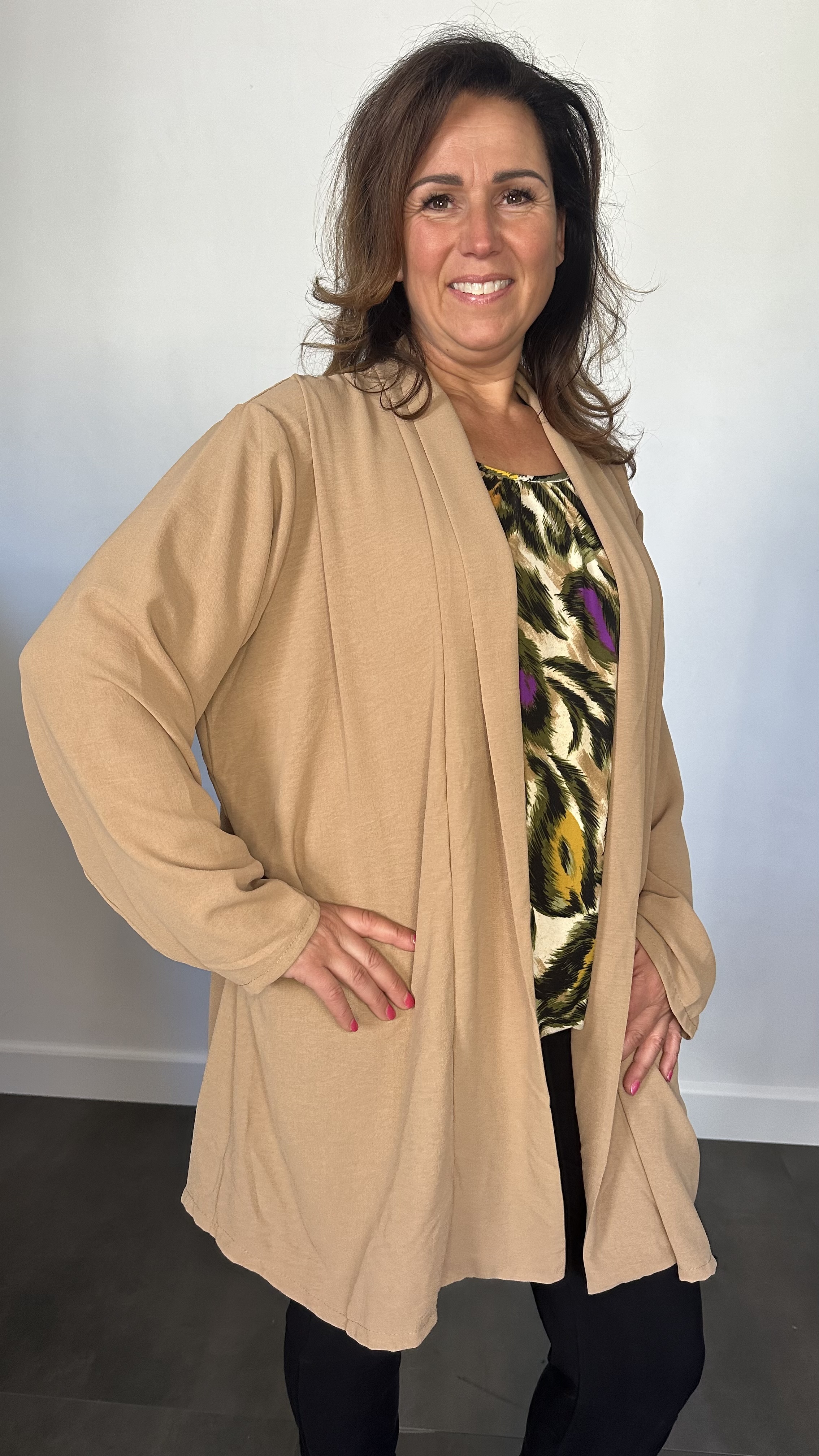 Crepe vest met sjaalkraag Camel