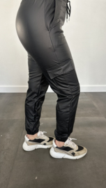 Lederlook CARGO joggjeans met elastiek zwart SALE/ACTIE
