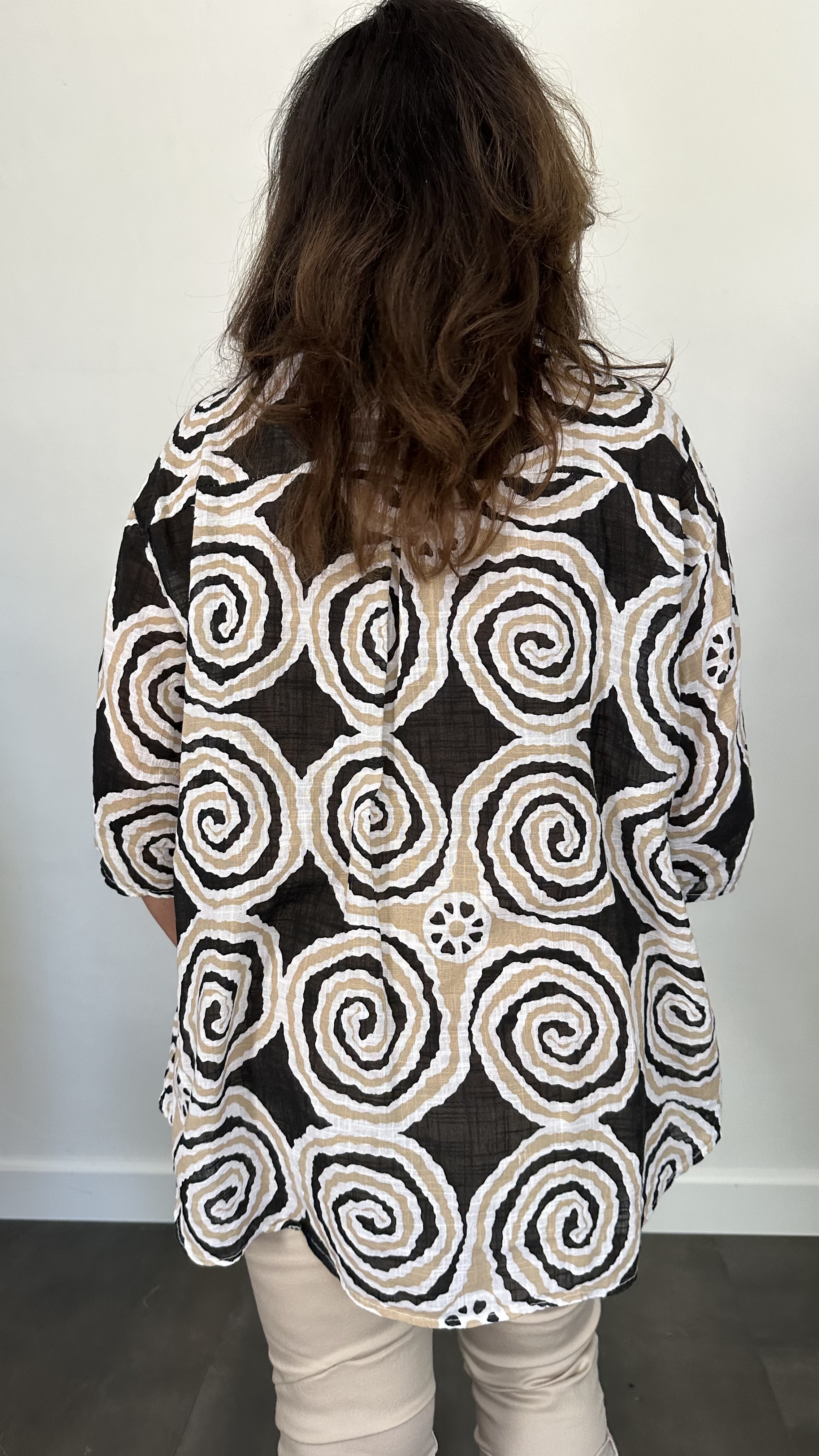 Linnenlook blouse cirkels zwart