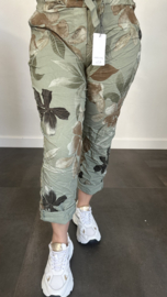 Joggjeans leaves army