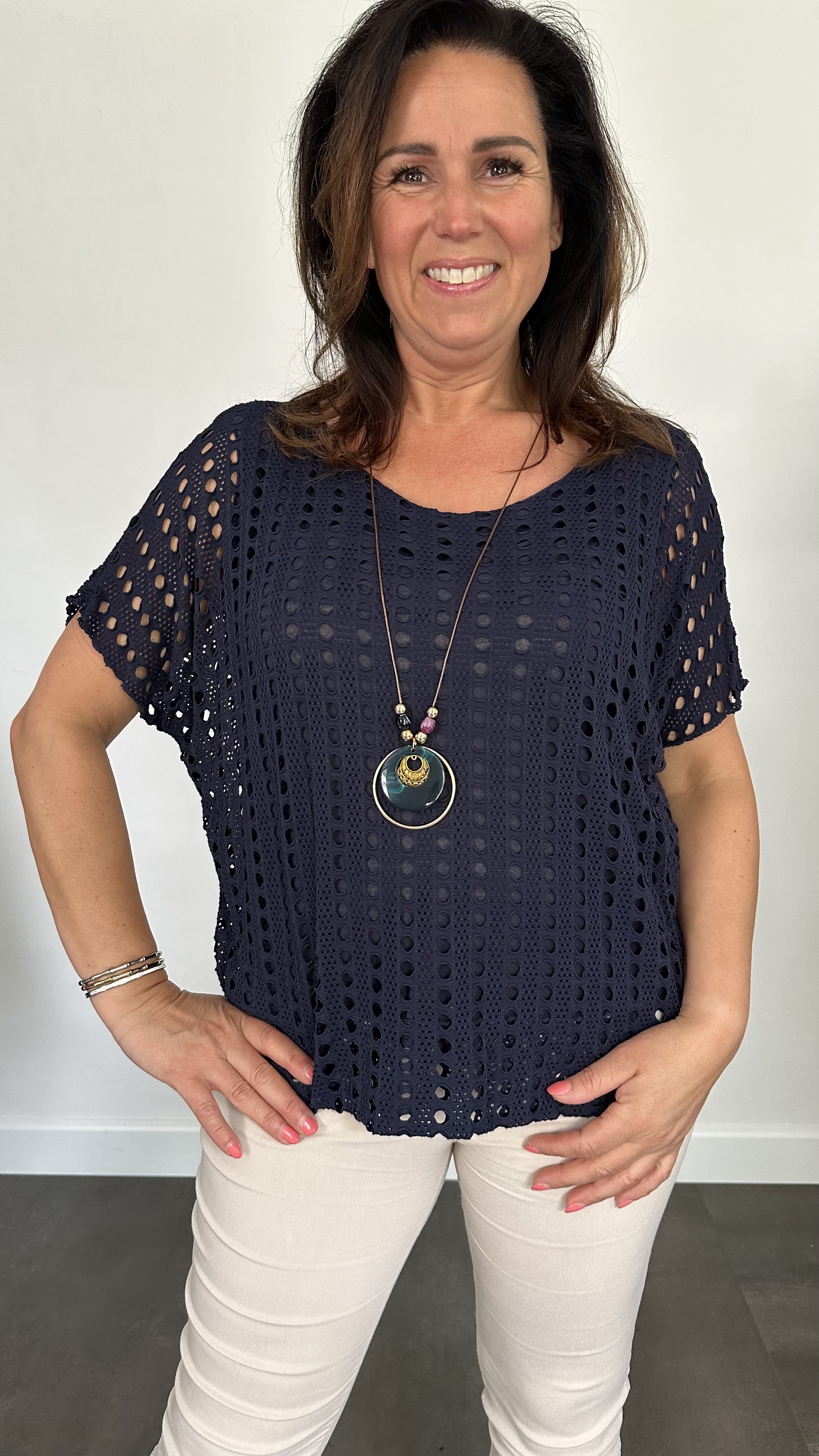 Shirt Lara met ketting marine