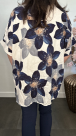 Gebloemd shirt Vera met ketting Marine