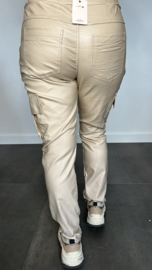 Cargo joggjeans leatherlook coating beige