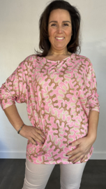 Shirt Debby fantasy met vleermuismouw pink SALE