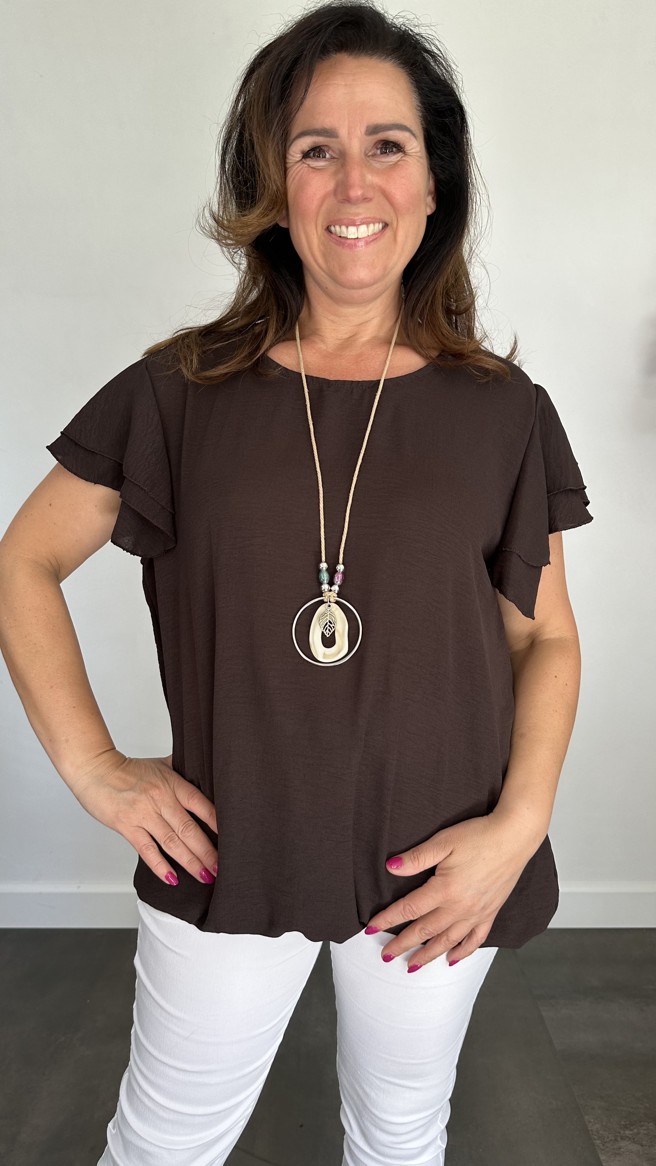 Shirt Celine met ketting +SIZE bruin