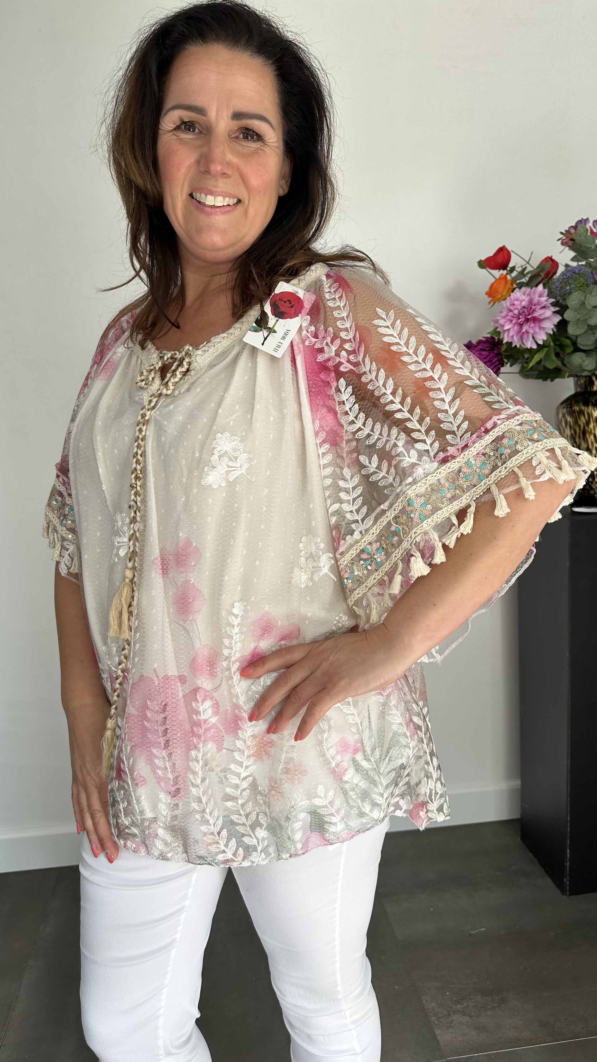 Tule blouse met bloemen print +SIZE fuchsia