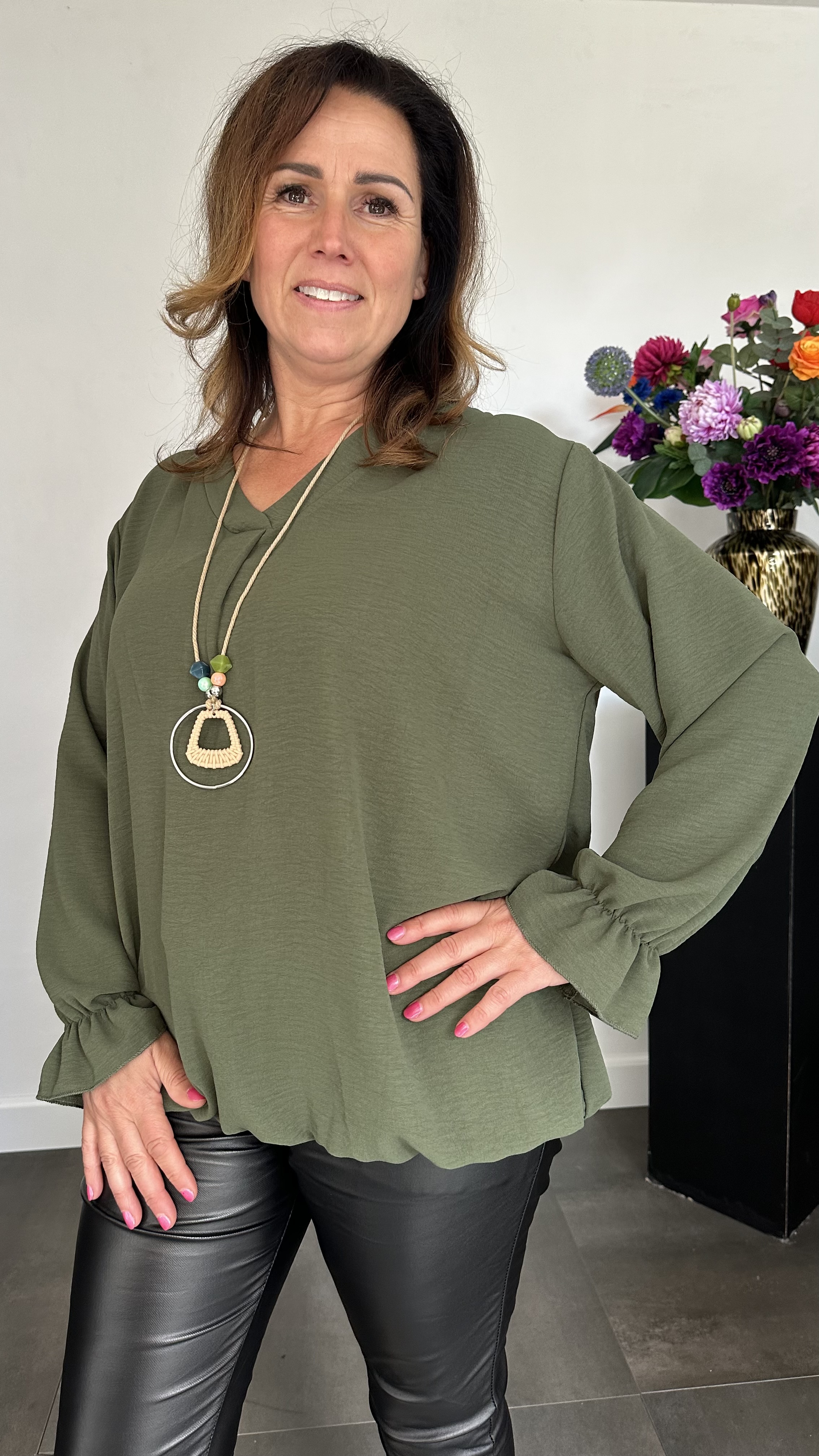 Top Maya lange mouw +SIZE army