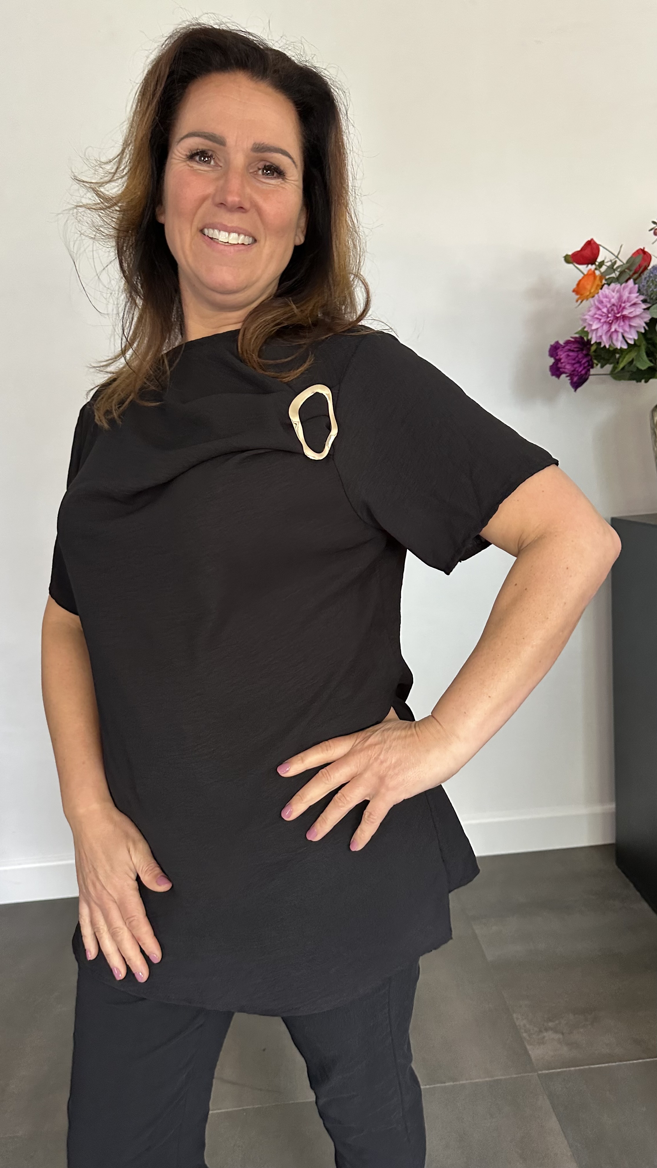 Crepe shirt met gesp zwart