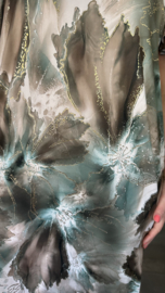 Stretch jurk Gold marble flower army