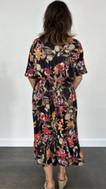 Jurk met elastiek in de taille (soft) gebloemd zwart