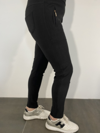 Tregging Yiliandi met ritsjes zwart