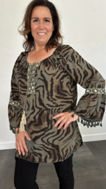 Top met flared mouw tijger army