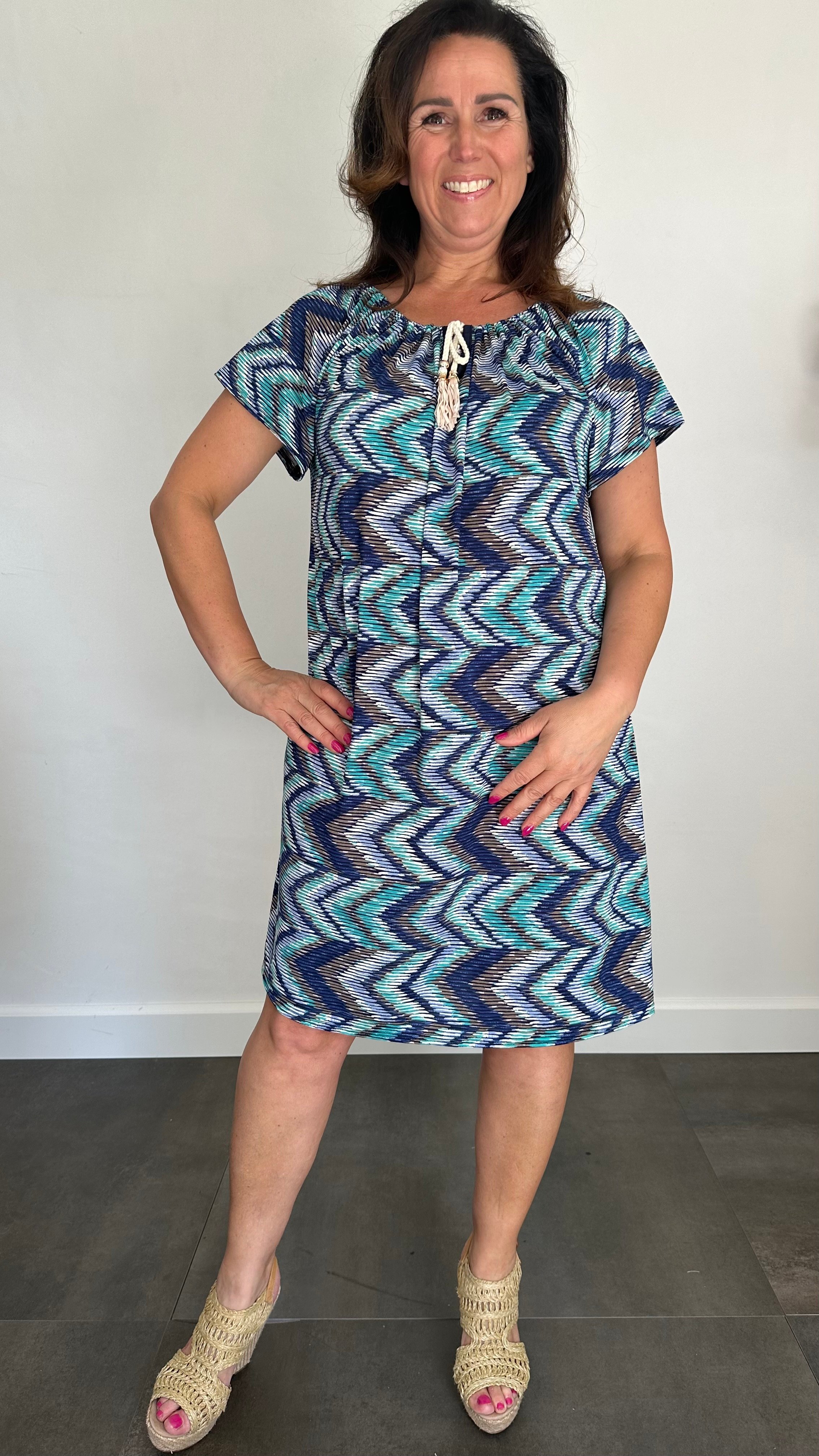 Jurk met koordje zigzag mint/marine
