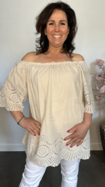Broderie top Aurora zand