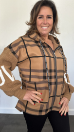 Geruit vest met gebreide mouw en capuchon cognac