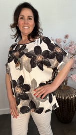 Gebloemd shirt Vera met ketting Zwart