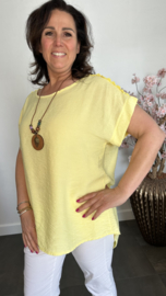 Shirt Nora kant +ketting Geel