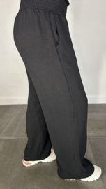 Crepe broek met gesmokte tailleband zwart